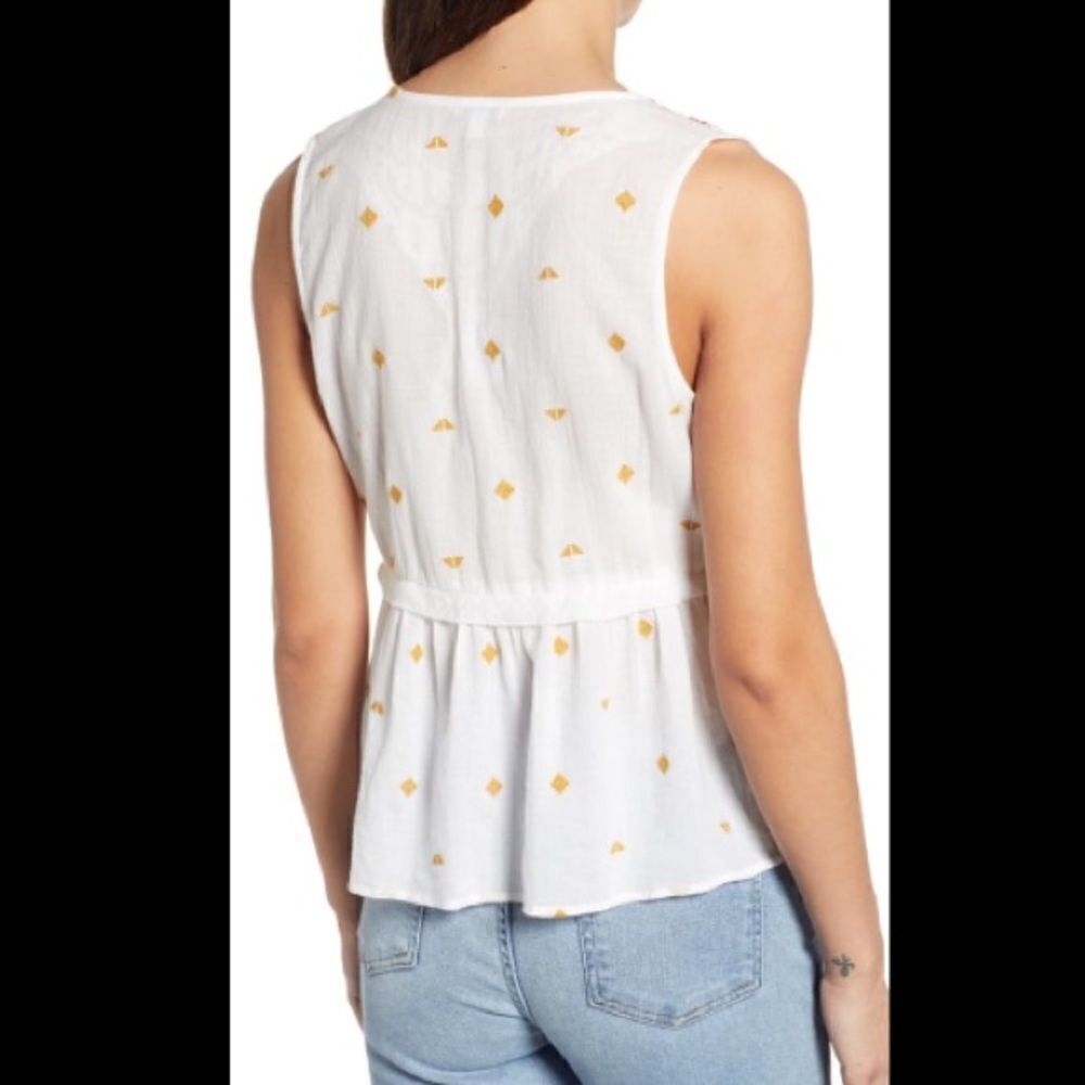 NWT Lucky romantic embroidered top - Picture 2 of 6